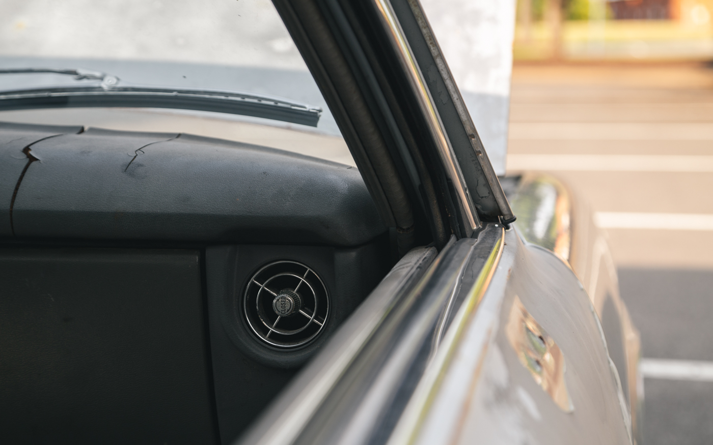 I would take these retro AC vents over the touchscreen controlled vents in the Porsche Taycan any day.